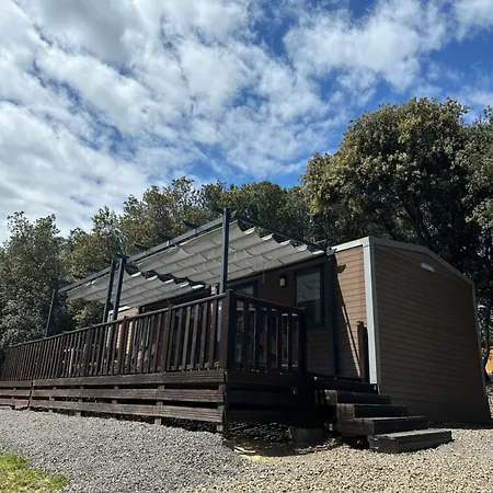 Mobilhome Dans Ecrin De Verdure